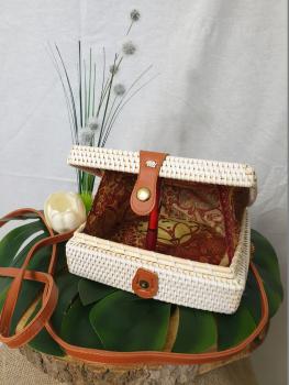 Tas Rotan Kotak